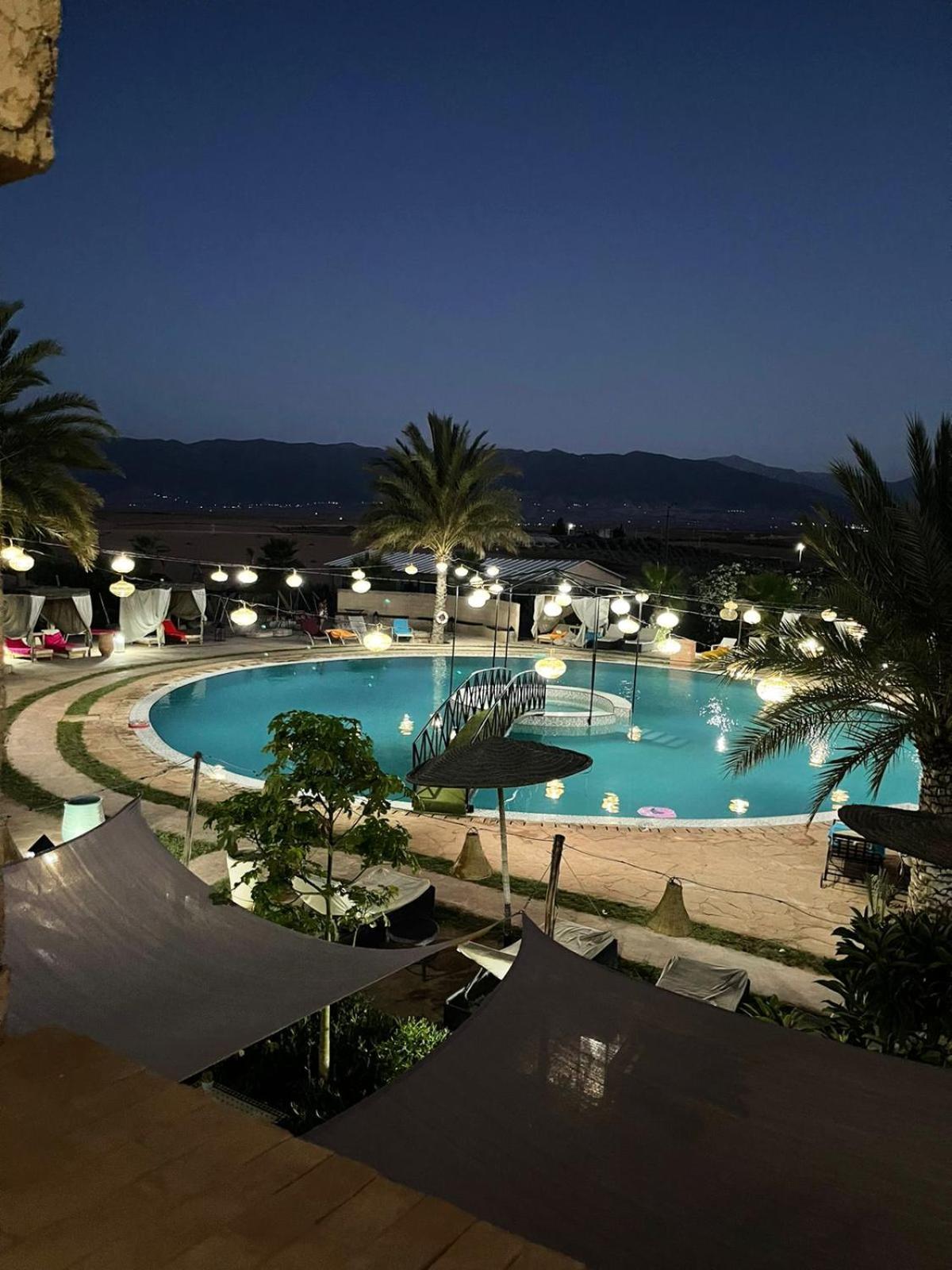 Bed and Breakfast Les Jardins D Amizmiz 6 Piscines Wawizelte Экстерьер фото