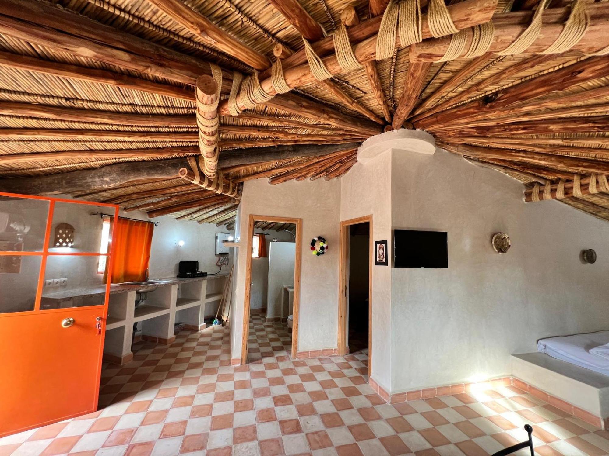 Bed and Breakfast Les Jardins D Amizmiz 6 Piscines Wawizelte Экстерьер фото