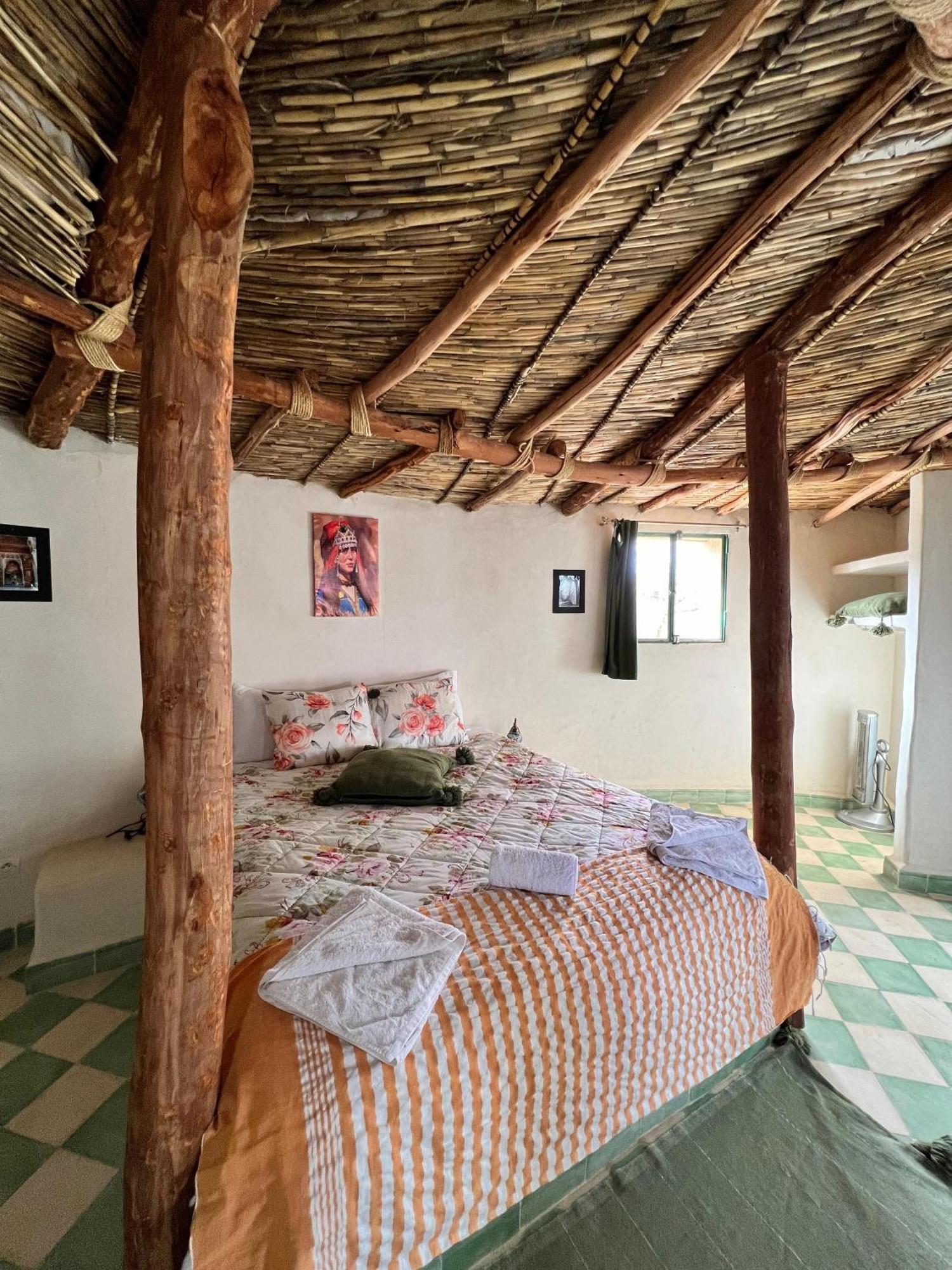 Bed and Breakfast Les Jardins D Amizmiz 6 Piscines Wawizelte Экстерьер фото