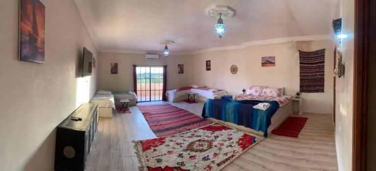 Bed and Breakfast Les Jardins D Amizmiz 6 Piscines Wawizelte Экстерьер фото