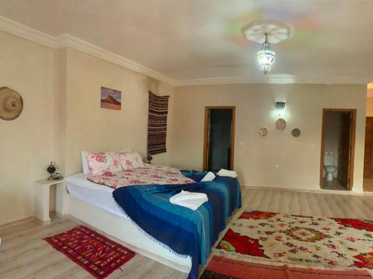 Bed and Breakfast Les Jardins D Amizmiz 6 Piscines Wawizelte Экстерьер фото