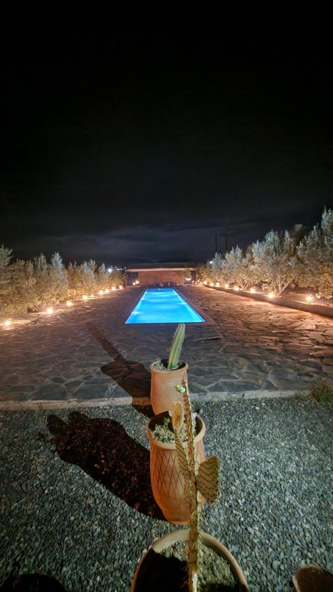Bed and Breakfast Les Jardins D Amizmiz 6 Piscines Wawizelte Экстерьер фото