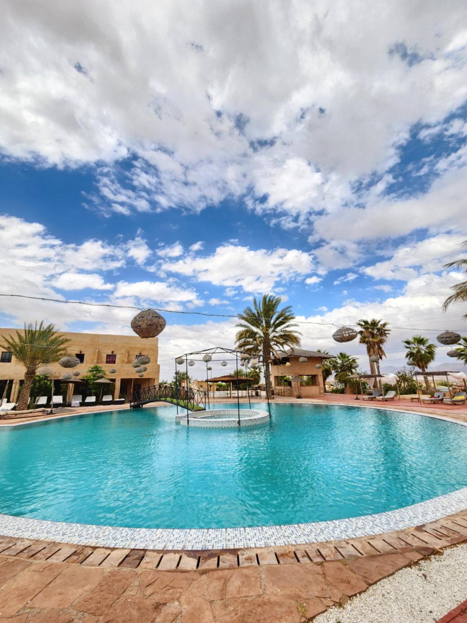 Bed and Breakfast Les Jardins D Amizmiz 6 Piscines Wawizelte Экстерьер фото